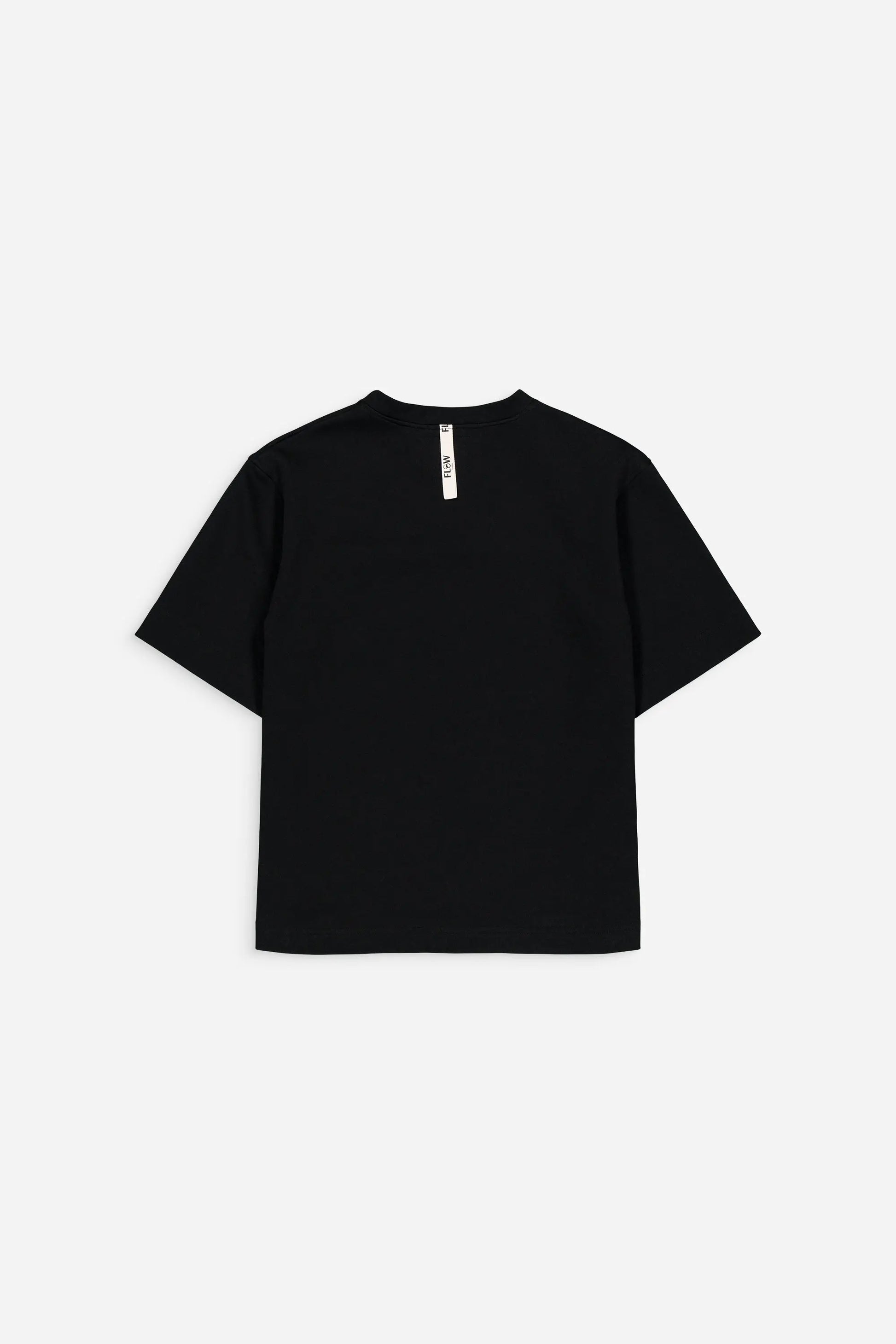 T-shirt unisexe écoresponsable, au design contemporain et confortable, alliant style minimaliste et polyvalence pour toutes les occasions.